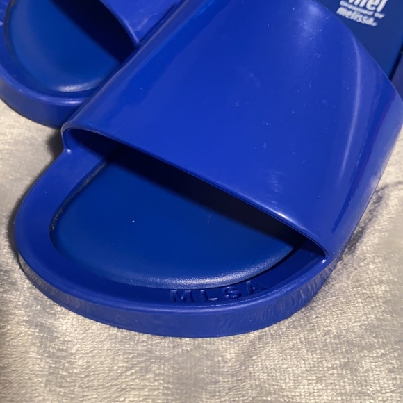 Mel by Melissa Blue Slides Y2K - Picture 3 of 8